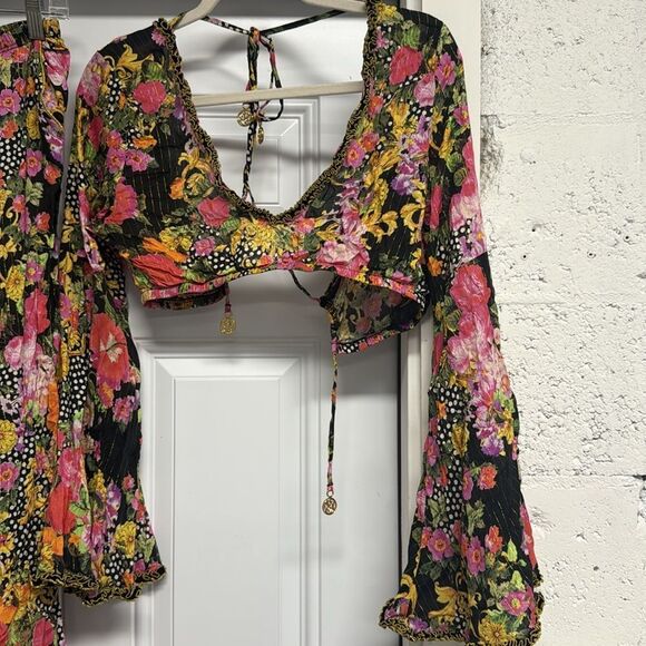 Floral Two-Piece Set with Bell Sleeves LULIFAMA - Size 10 - Crop Top - Picture 2 of 5